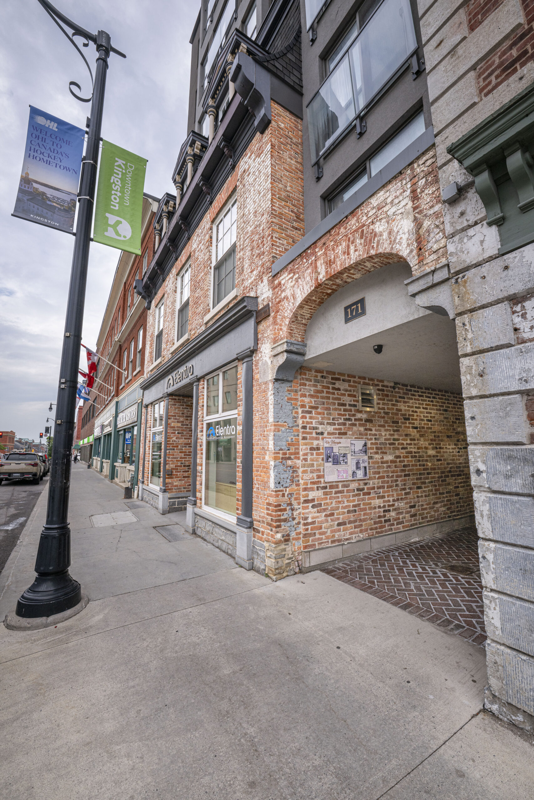 171 Wellington Street photo