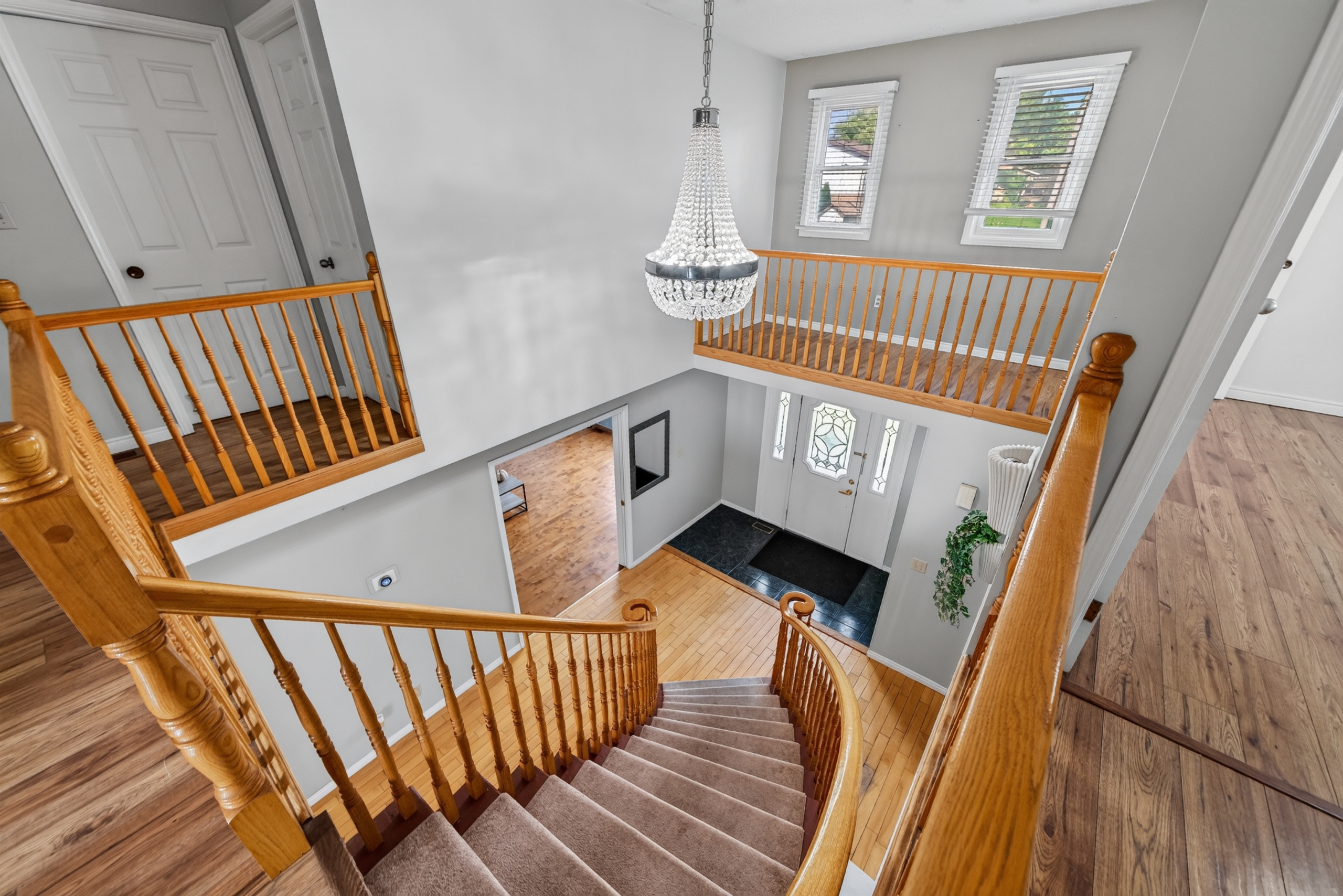 601 Forest Hill Drive interior