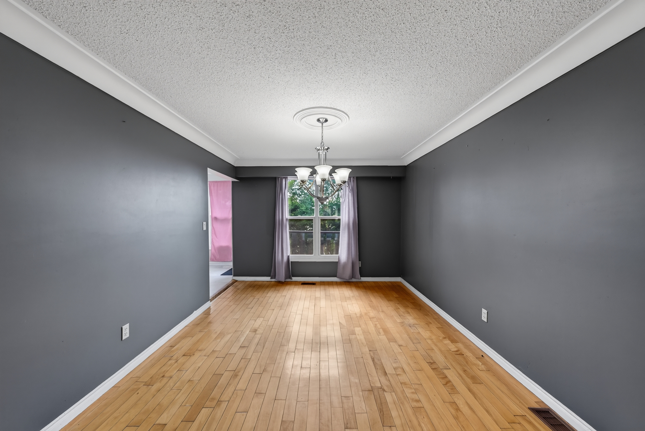 601 Forest Hill Dining Room
